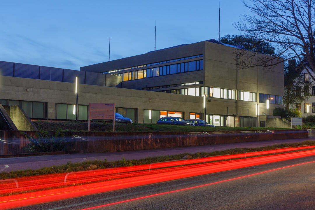 Abendansicht Gebäude Seffenter Weg 23